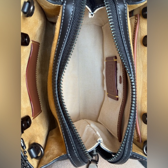 NWT Coach Rogue 20 In Colorblock Regenerative Leather (Pewter/Black) - Picture 11 of 16